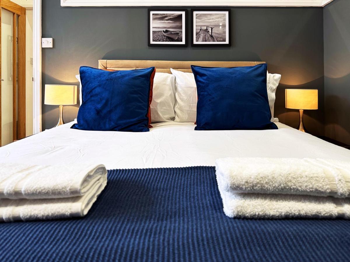 Liam Place Near Hyde Park - 1 Double Bed, 1 Sofa Bed, Spacious Apartment, Private Entrance 런던 외부 사진