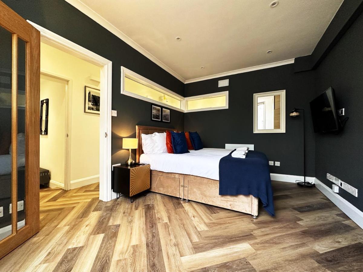 Liam Place Near Hyde Park - 1 Double Bed, 1 Sofa Bed, Spacious Apartment, Private Entrance 런던 외부 사진
